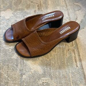 Nickels Brown Mules Classic Leather Design